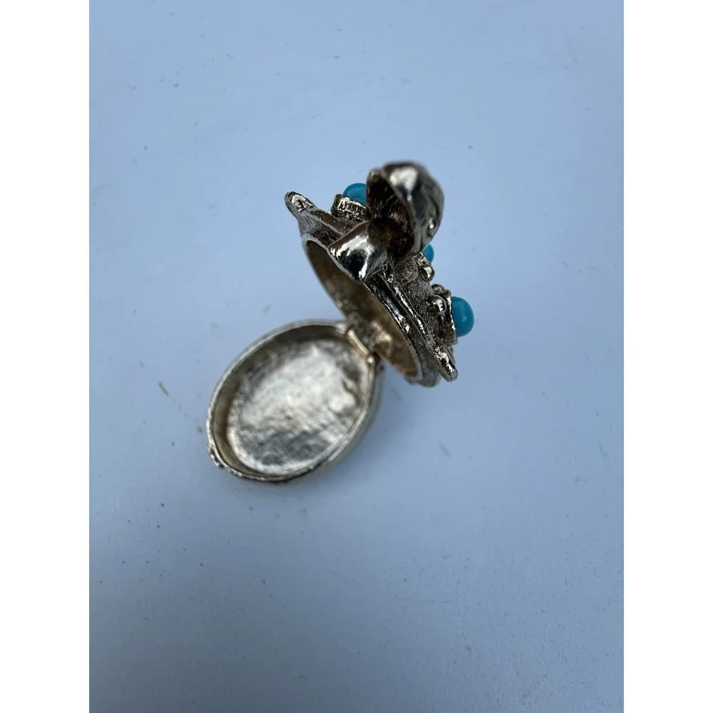 VTG Turtle Pill Box/trinket Box Silver Tone With‎ Faux Turquoise Opens On Hinge